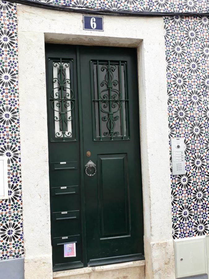Central Madragoa Flat Lisbon Exterior photo